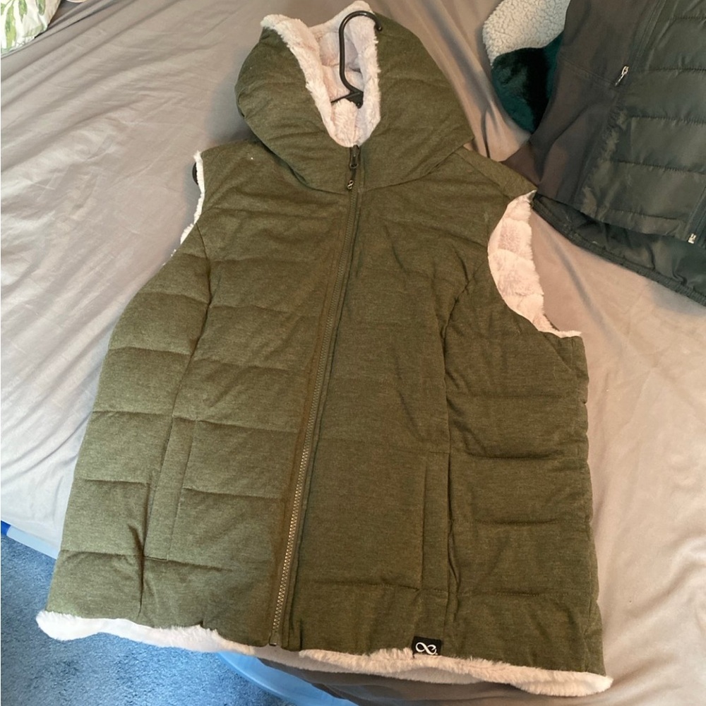 Women’s Vest